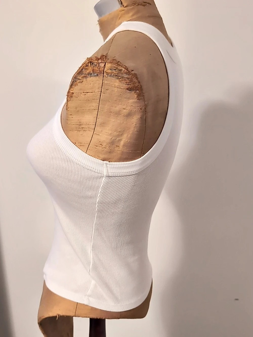 Reformation Ribbed Racerback Tank White Size XS - Picture 3 of 4
